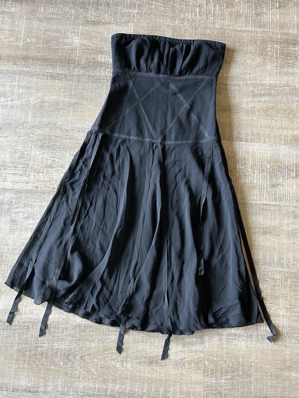 Vintage Nicole Miller 100% Silk Cocktail Dress Womens 0 Black 90s Evening Witchy